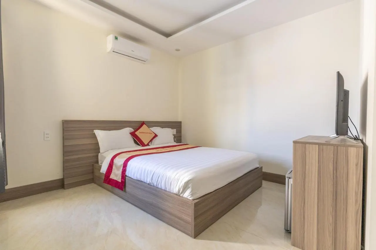 Bamboo Hotel Vũng Tàu 0*,